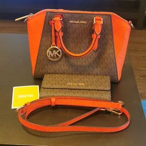 Micheal Kors Purse and Wallet